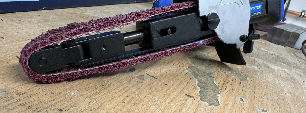 File belt sander