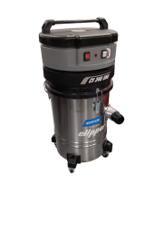 Aspirateur industriel Norton Clipper CV 340 UNO, vu de trois-quarts avant.