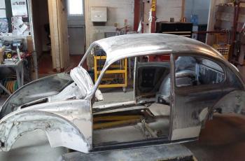 stripped vw beetle car