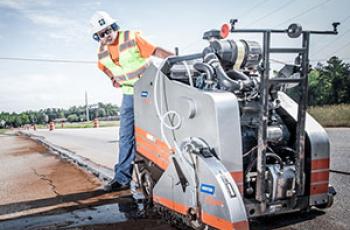 App-Equipment-FlatSaw-C5936GS-300x300_0.jpg