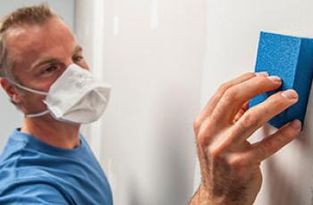 app-sponges-diy-prosand-drywall-withmask-300x300.jpg