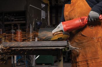 Operator using a RazorStar fiber disc