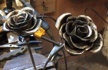 Metal flowers