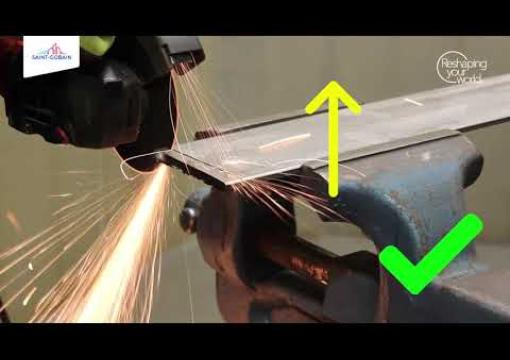 How to cut straight and efficiently with an angle grinder