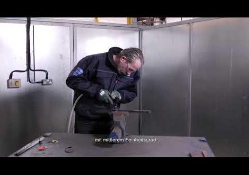 So entfernen Sie Rost von Metall mit dem Norton Mini-Winkel-Stabschleifer