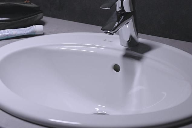 Comment installer une vasque à encastrer 