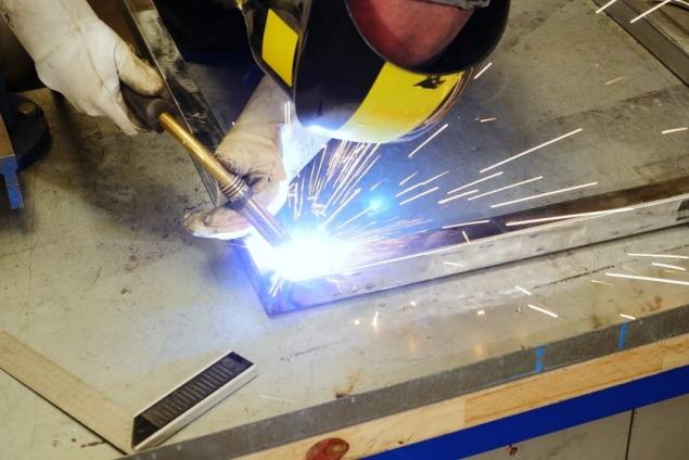 welding the bbq frame