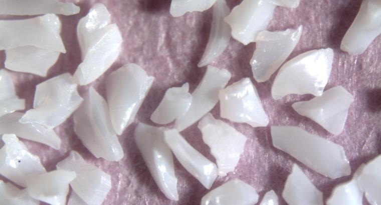 Figure 5. Based upon doped alumina sol gels, ceramic alumina abrasives uniquely combine hardness and toughness to control microfracturing of the grains for higher performance.