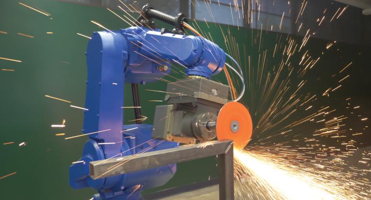 robotic arm application using fiber disc
