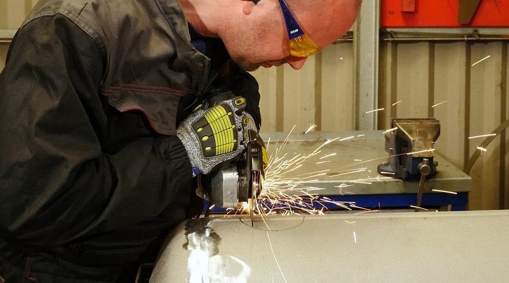 bbq air hole cutting