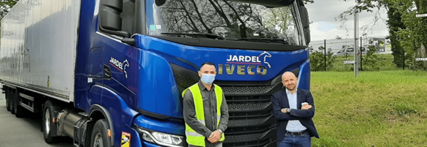 truck-banner